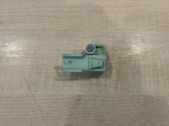 bontott BMW 5 E60 Jobb első Oldal Ütközés Érzékelő