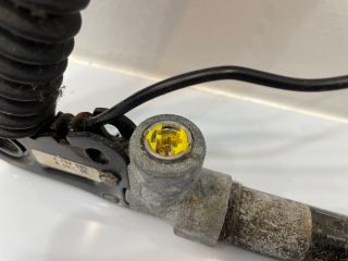 bontott BMW 5 E60 Jobb első Övfeszítő