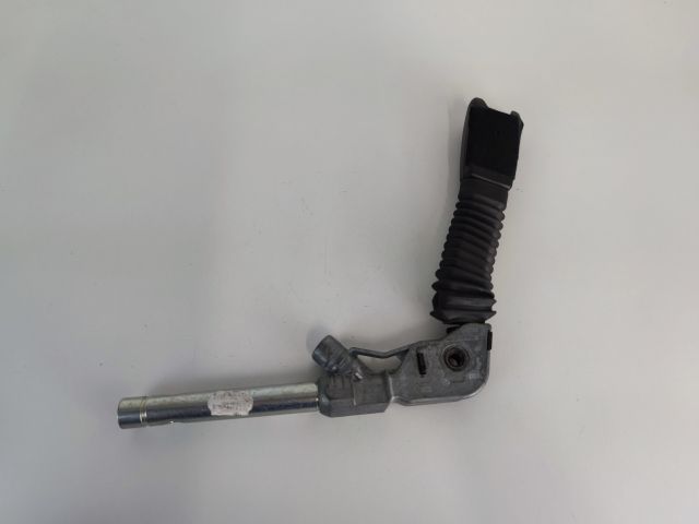 bontott BMW 5 E60 Jobb első Övfeszítő