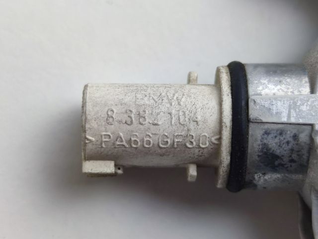 bontott BMW 5 E60 Jobb első Sárvédő Irányjelző