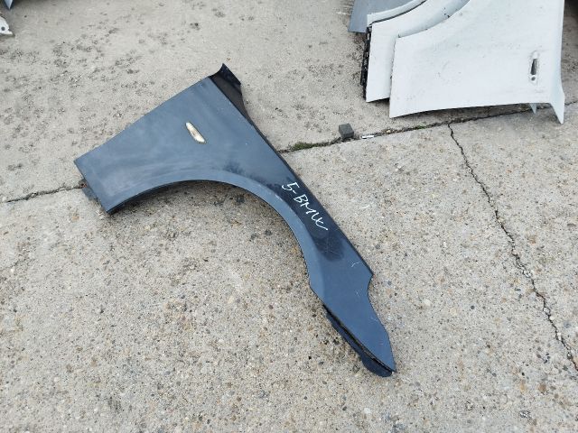 bontott BMW 5 E60 Jobb első Sárvédő