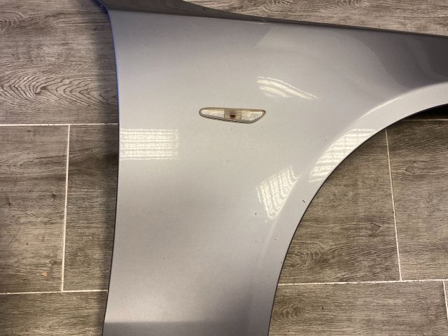 bontott BMW 5 E60 Jobb első Sárvédő