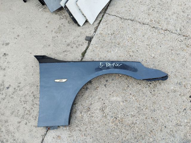 bontott BMW 5 E60 Jobb első Sárvédő