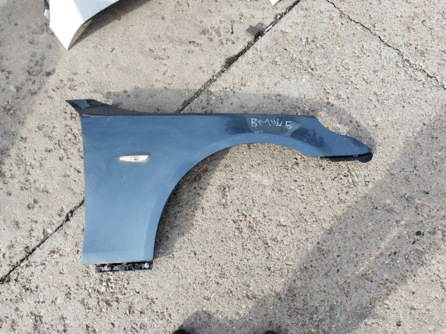 bontott BMW 5 E60 Jobb első Sárvédő