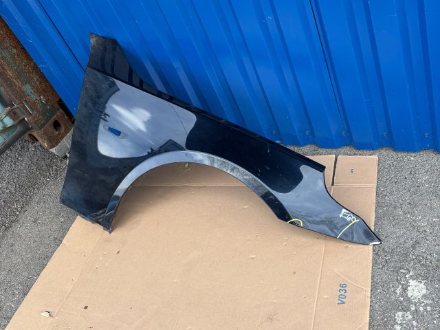 bontott BMW 5 E60 Jobb első Sárvédő