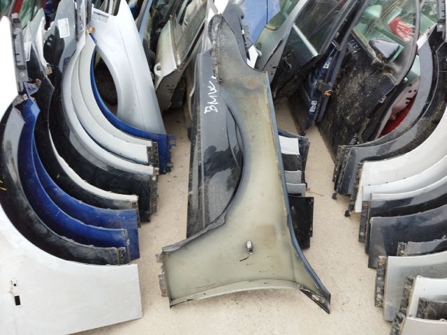 bontott BMW 5 E60 Jobb első Sárvédő