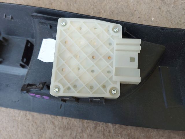 bontott BMW 5 E60 Jobb első Ülésmagasság Állító