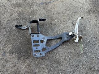 bontott BMW 5 E60 Jobb Felső Homlokfal