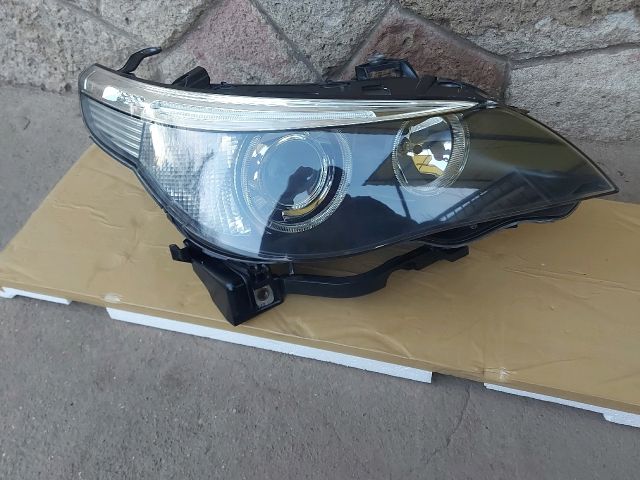 bontott BMW 5 E60 Jobb Fényszóró