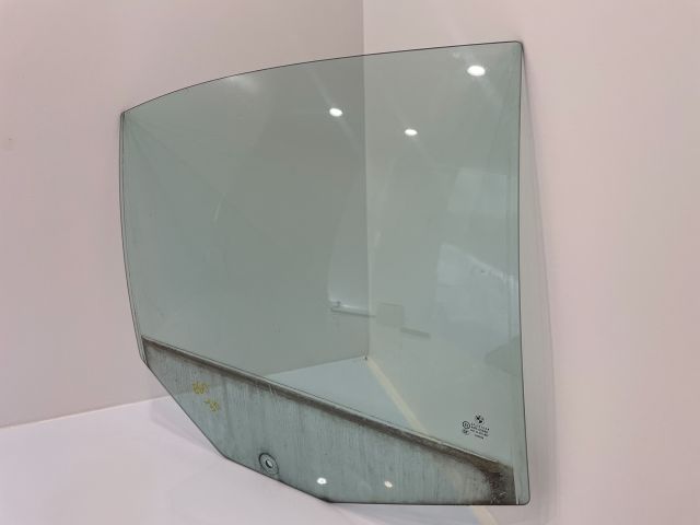 bontott BMW 5 E60 Jobb hátsó Ablak