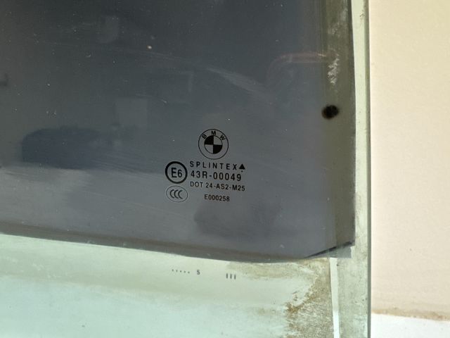 bontott BMW 5 E60 Jobb hátsó Ablak