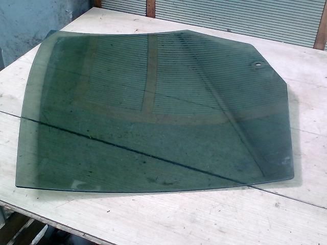 bontott BMW 5 E60 Jobb hátsó Ablak