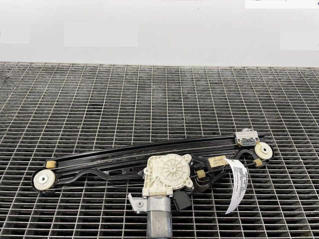 bontott BMW 5 E60 Jobb hátsó Ablakemelő Szerkezet (Elektromos)