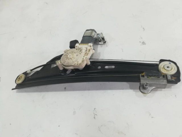 bontott BMW 5 E60 Jobb hátsó Ablakemelő Szerkezet (Elektromos)