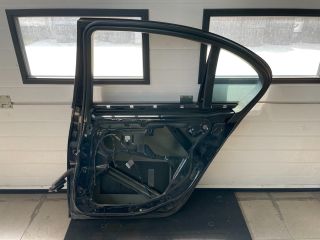 bontott BMW 5 E60 Jobb hátsó Ajtó (Üres lemez)