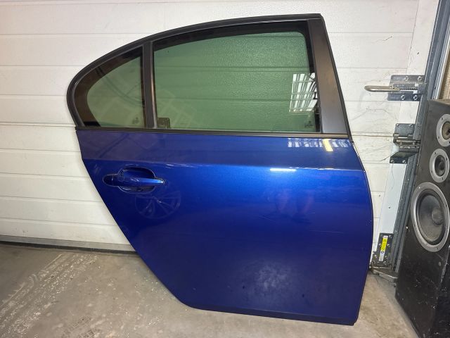 bontott BMW 5 E60 Jobb hátsó Ajtó (Üres lemez)