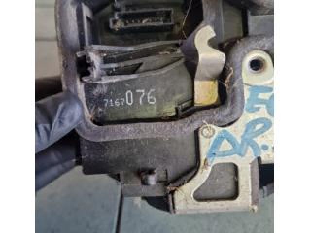 bontott BMW 5 E60 Jobb hátsó Ajtózár