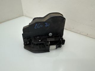 bontott BMW 5 E60 Jobb hátsó Ajtózár