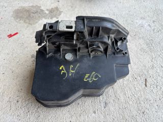 bontott BMW 5 E60 Jobb hátsó Ajtózár