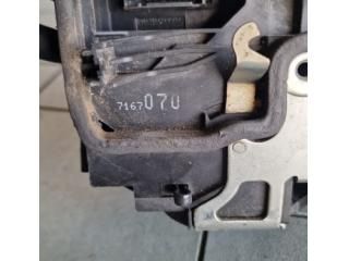 bontott BMW 5 E60 Jobb hátsó Ajtózár