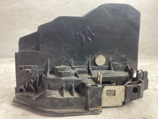 bontott BMW 5 E60 Jobb hátsó Ajtózár