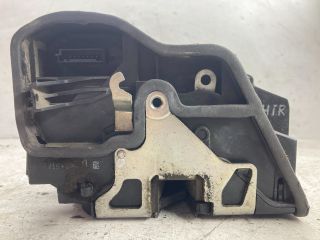 bontott BMW 5 E60 Jobb hátsó Ajtózár