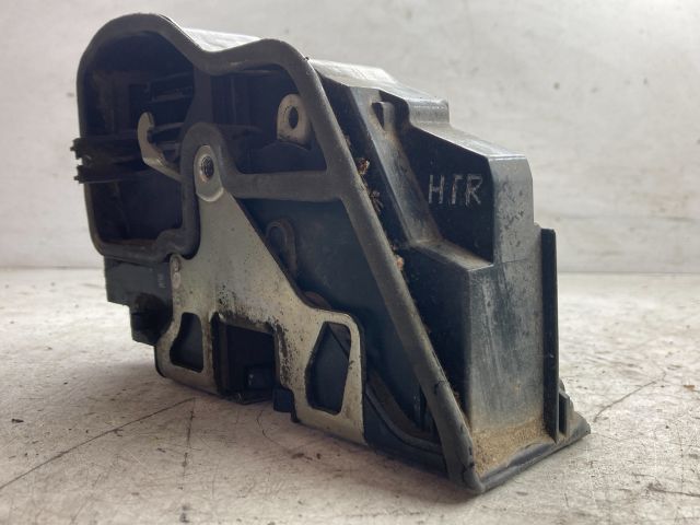 bontott BMW 5 E60 Jobb hátsó Ajtózár