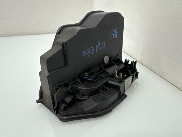 bontott BMW 5 E60 Jobb hátsó Ajtózár