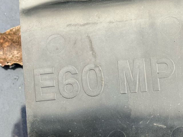 bontott BMW 5 E60 Jobb hátsó Oldal Lökhárító Tartó (Műanyag)