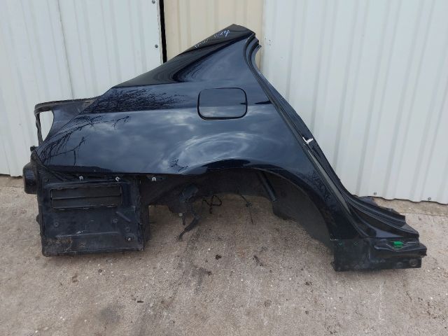 bontott BMW 5 E60 Jobb hátsó Sárvédő