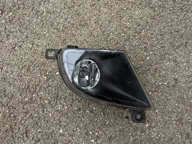 bontott BMW 5 E60 Jobb Ködfényszóró