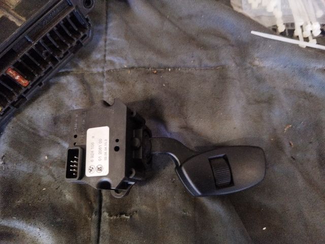 bontott BMW 5 E60 Jobb Kormánykapcsoló Ablaktörlő