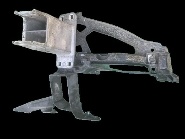 bontott BMW 5 E60 Jobb Lökhárító Tartó Nyúlványvég