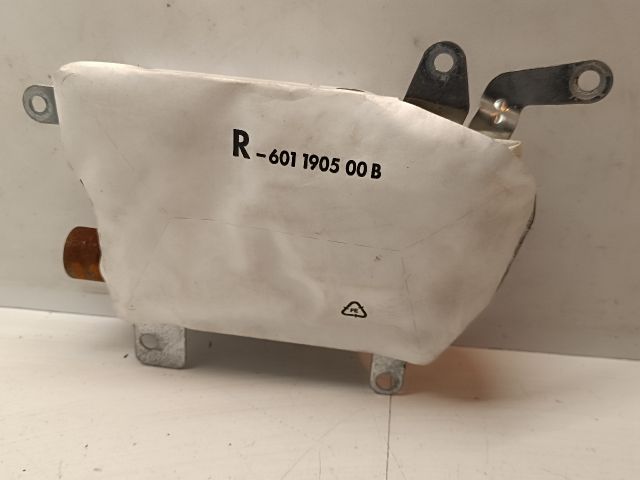 bontott BMW 5 E60 Jobb Oldallégzsák