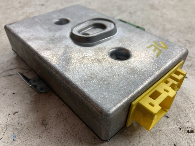 bontott BMW 5 E60 Jobb Oldallégzsák