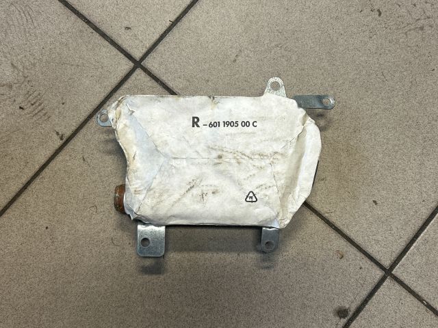 bontott BMW 5 E60 Jobb Oldallégzsák