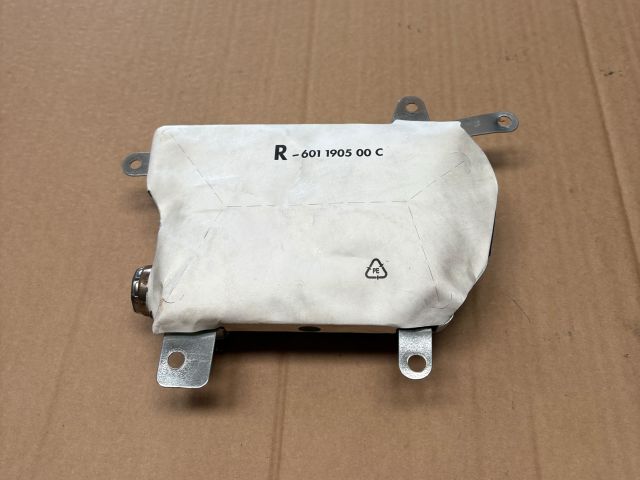 bontott BMW 5 E60 Jobb Oldallégzsák