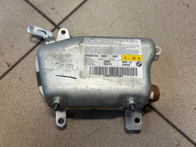 bontott BMW 5 E60 Jobb Oldallégzsák