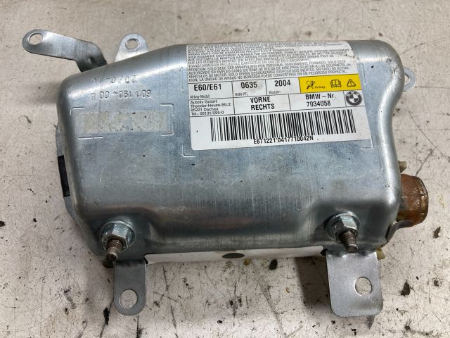 bontott BMW 5 E60 Jobb Oldallégzsák