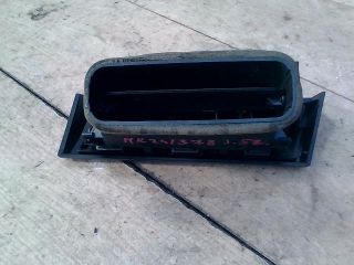 bontott BMW 5 E60 Jobb Szellőző