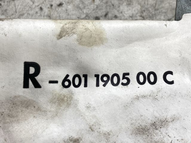 bontott BMW 5 E60 Jobb Térdlégzsák