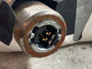 bontott BMW 5 E60 Jobb Térdlégzsák