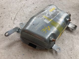 bontott BMW 5 E60 Jobb Térdlégzsák