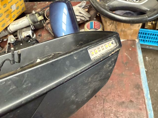 bontott BMW 5 E60 Jobb Visszapillantó Tükör (Elektromos)