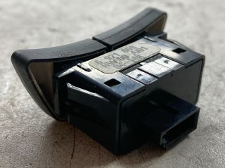 bontott BMW 5 E60 Kapcsoló (Magában)