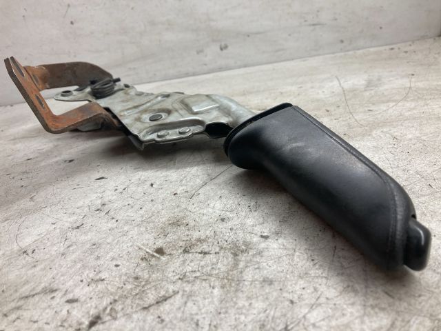 bontott BMW 5 E60 Kézifék Kar