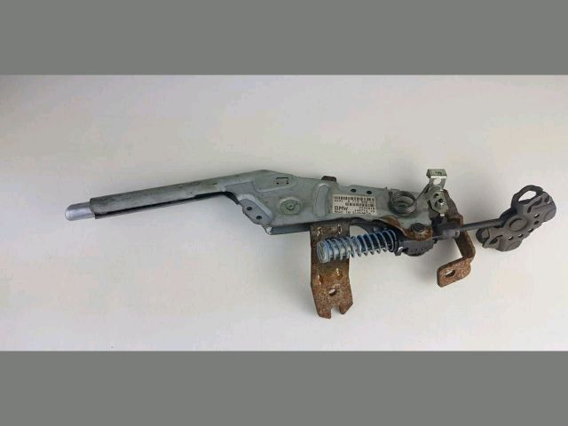 bontott BMW 5 E60 Kézifék Kar