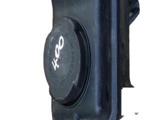 bontott BMW 5 E60 Kiegyenlítőtartály Sapka