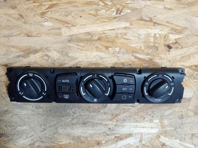 bontott BMW 5 E60 Klíma Kapcsoló