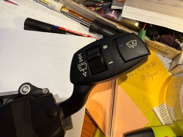 bontott BMW 5 E60 Komplett Kormánykapcsoló (Bajuszkapcsoló)